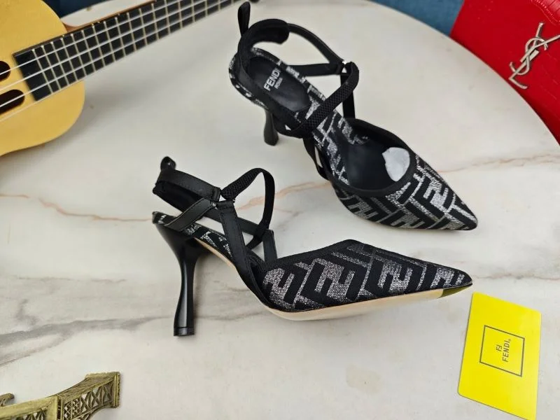 Effortless Fendi Sandals 23740