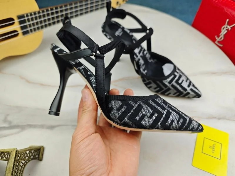 Effortless Fendi Sandals 23740