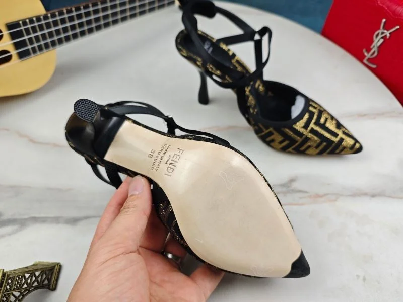 OdorResistant Fendi Sandals 23738