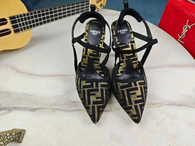 OdorResistant Fendi Sandals 23738