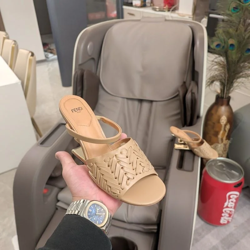 Fendi Sandals Popular 23734