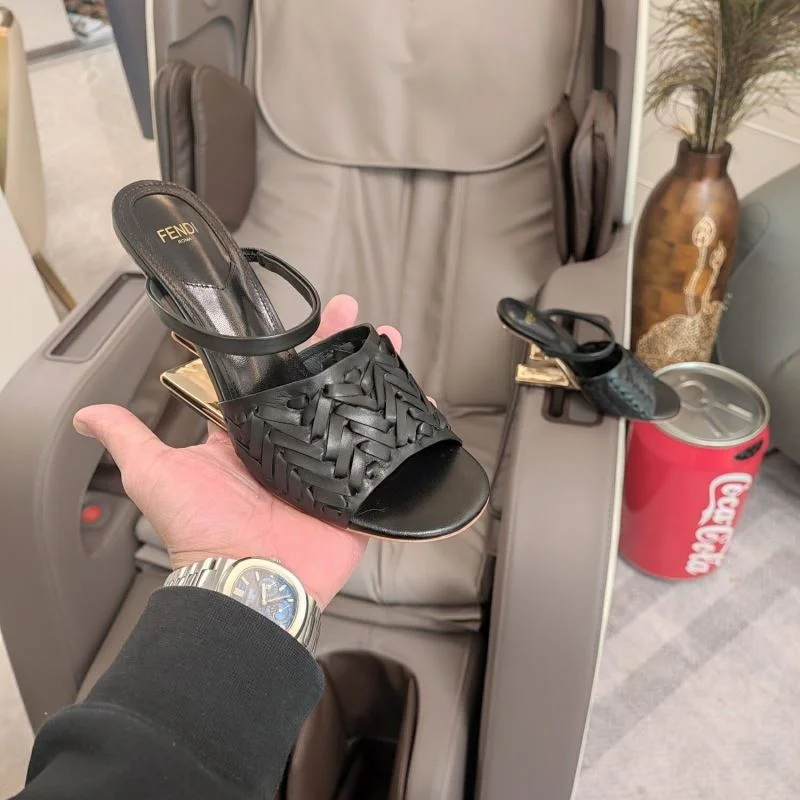 Unisex Fendi Sandals 23739