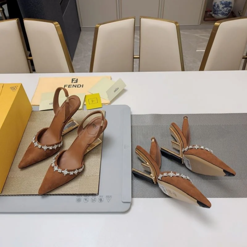 Fendi Sandals StreetReady 23732