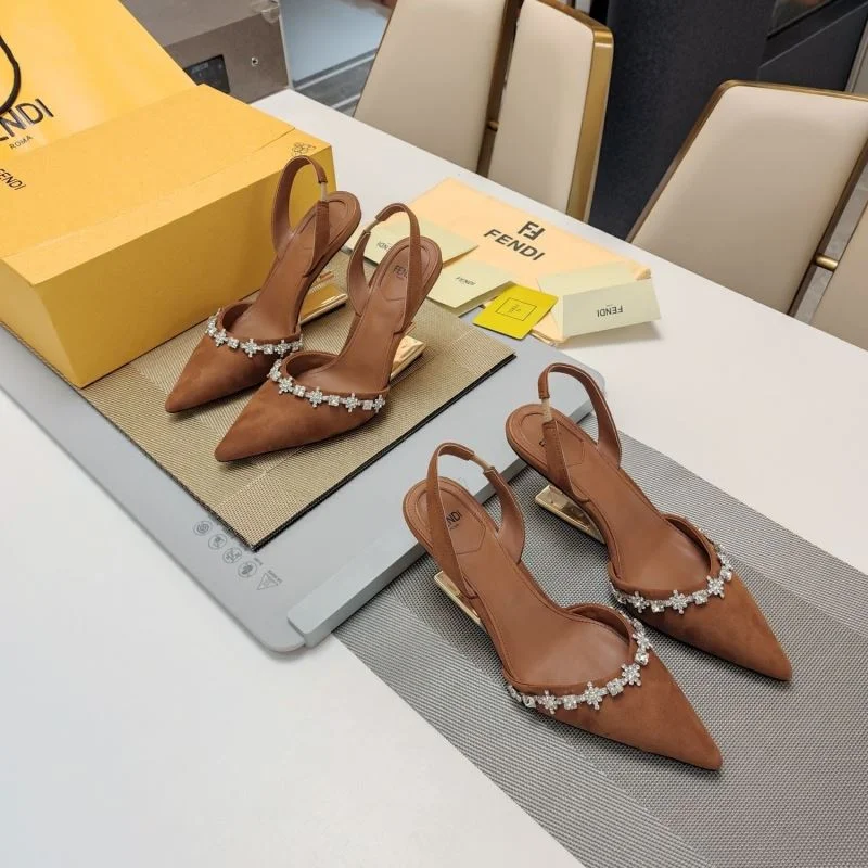 Fendi Sandals StreetReady 23732