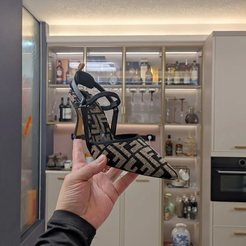 Fendi Sandals Functional 23720