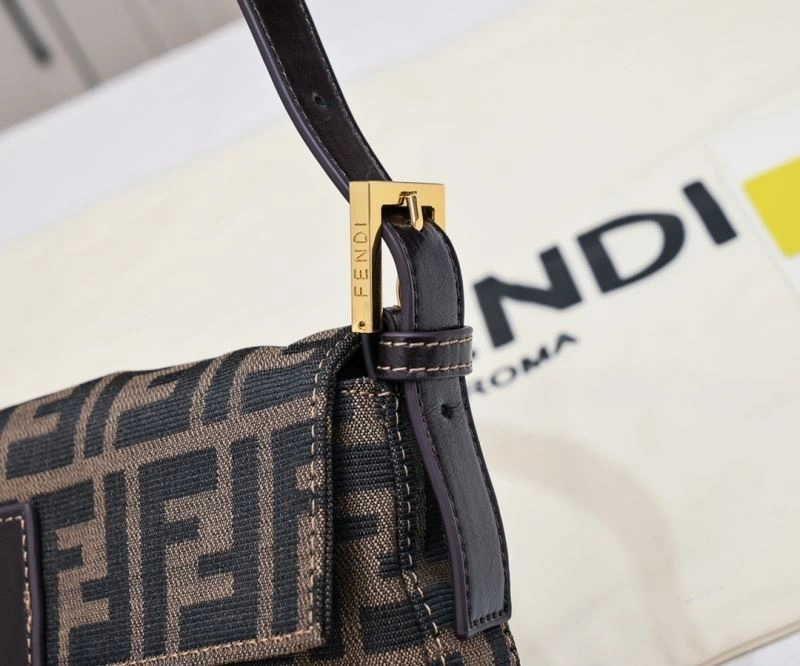 Fendi Satchel Bags Lightweight 85300