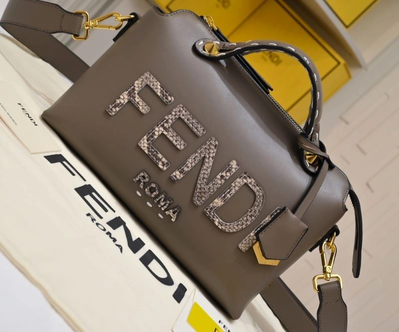 Sleek Fendi Satchel Bags 85267