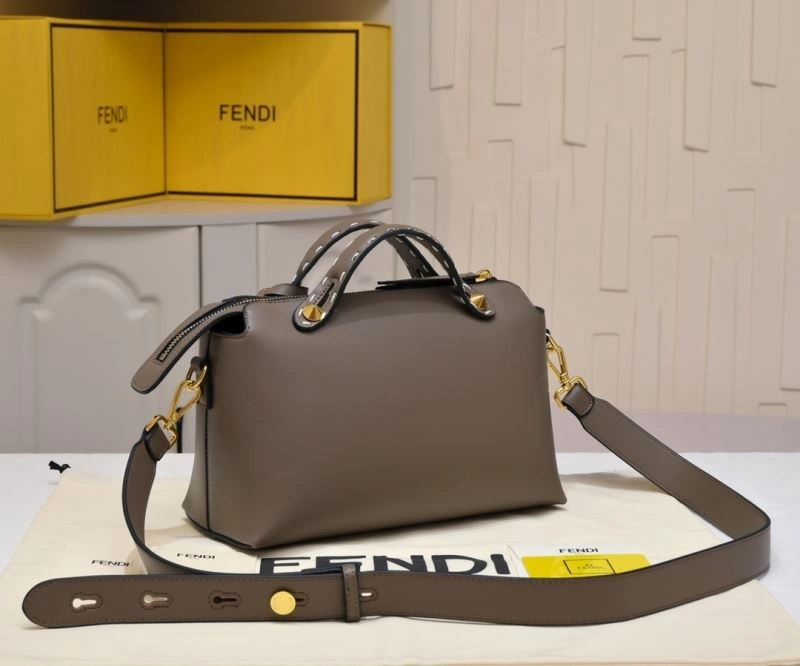 Sleek Fendi Satchel Bags 85267