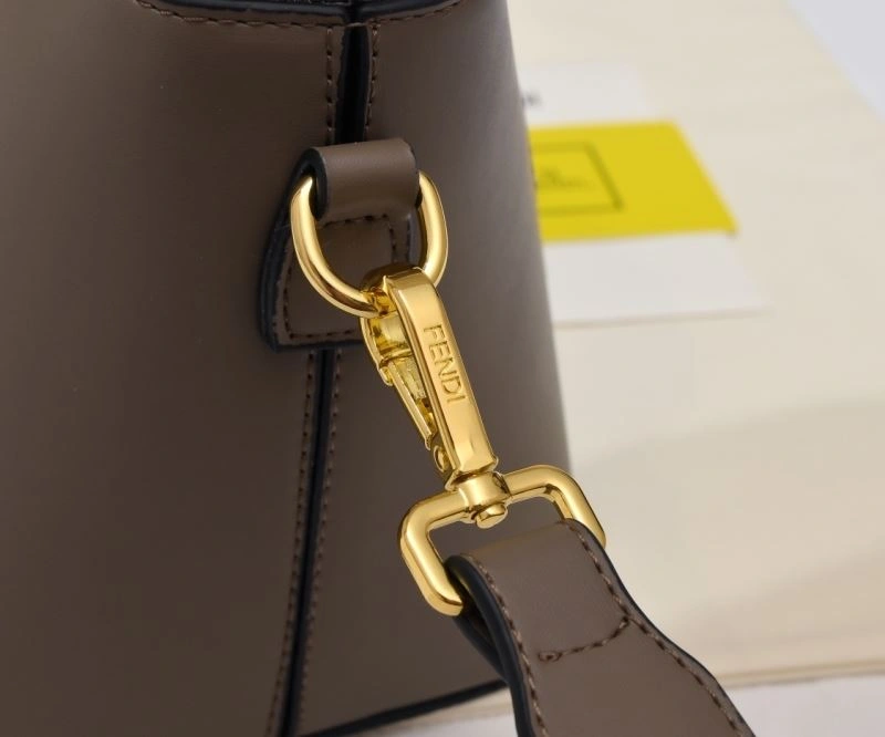Sleek Fendi Satchel Bags 85267