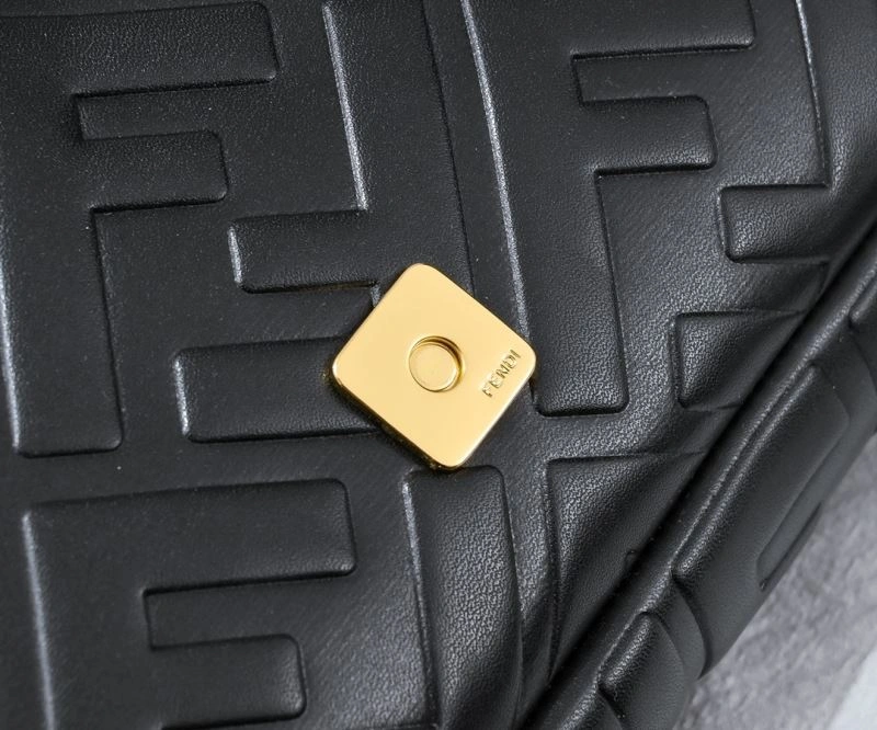 Fendi Satchel Bags Casual 85291