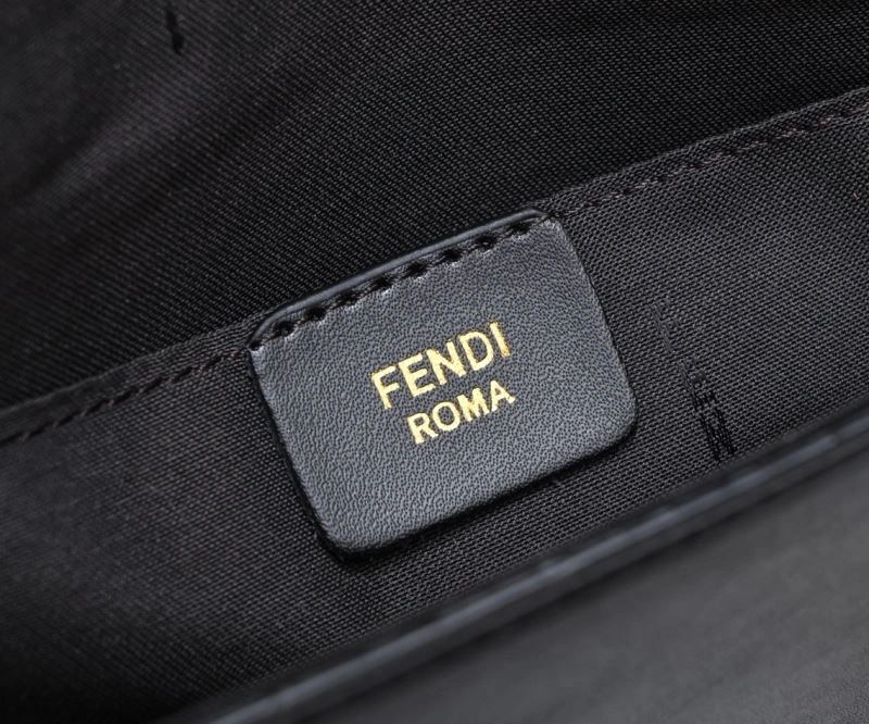 Chic Fendi Satchel Bags 85270