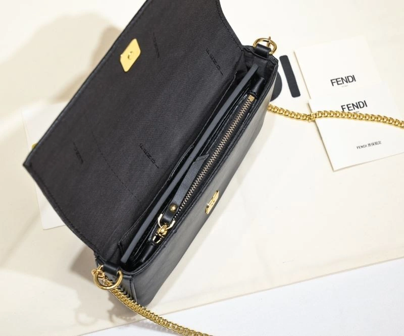 Chic Fendi Satchel Bags 85270