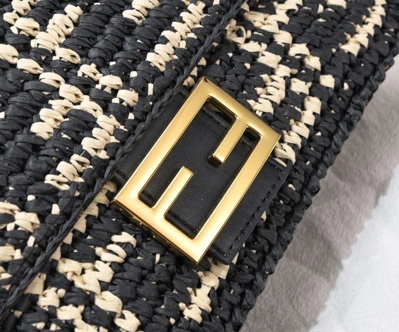 Supportive Fendi Satchel Bags 85321