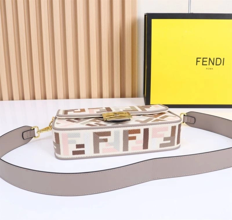 Fendi Satchel Bags ModernLook 85195