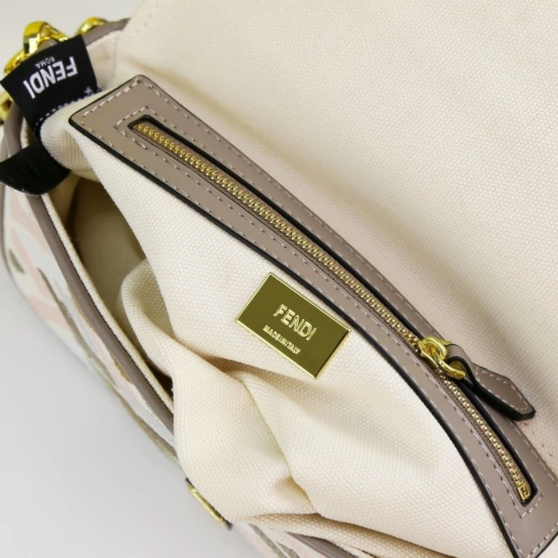 Fendi Satchel Bags Seasonal 85184