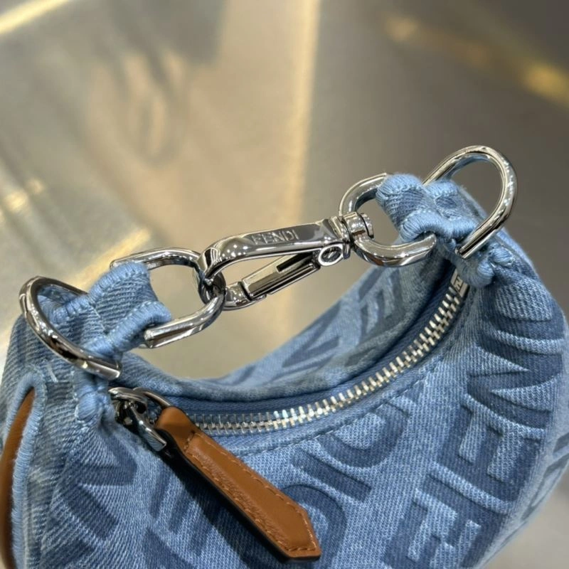 Effortless Fendi Satchel Bags 78271
