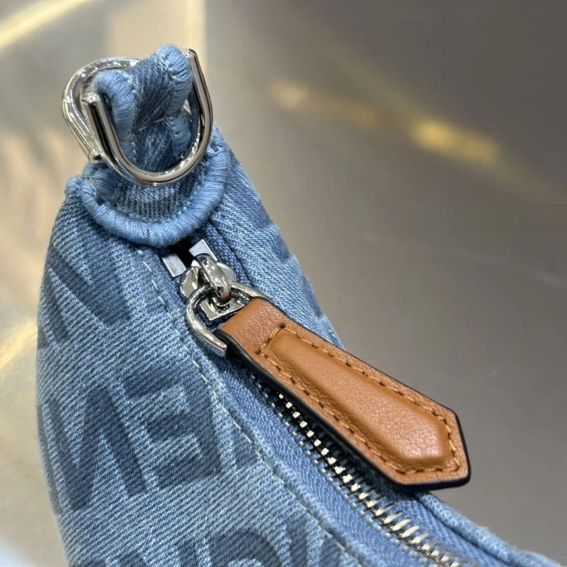 Effortless Fendi Satchel Bags 78271