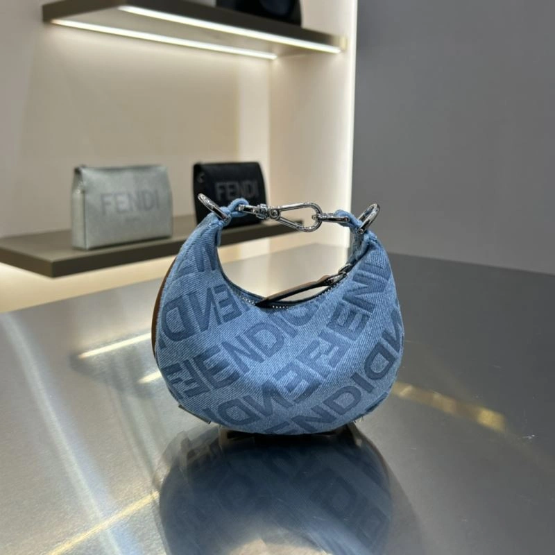 Effortless Fendi Satchel Bags 78271