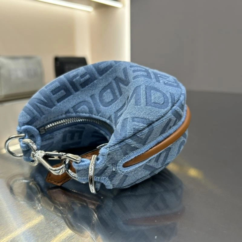 Effortless Fendi Satchel Bags 78271
