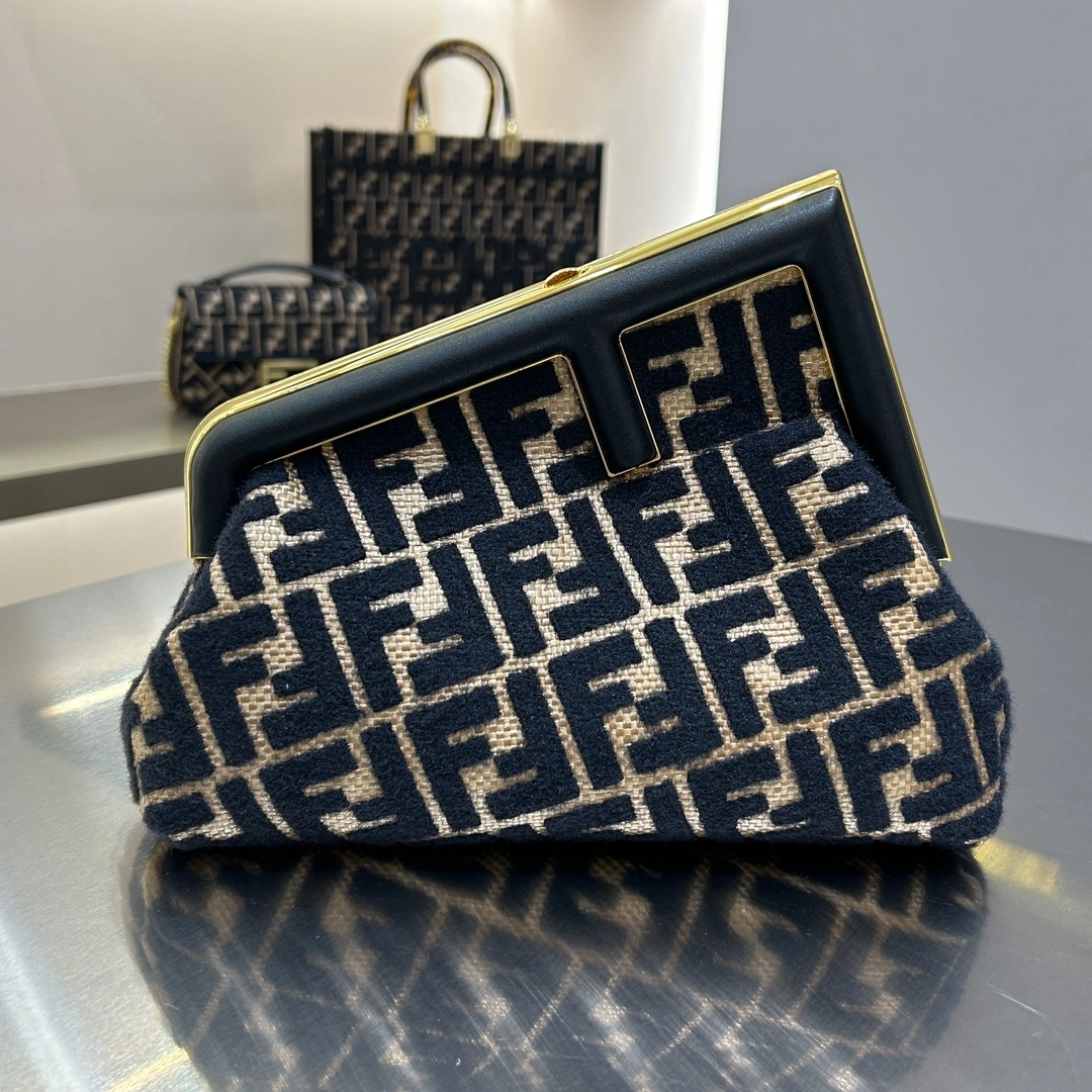 FastDry Fendi Satchel Bags 76805