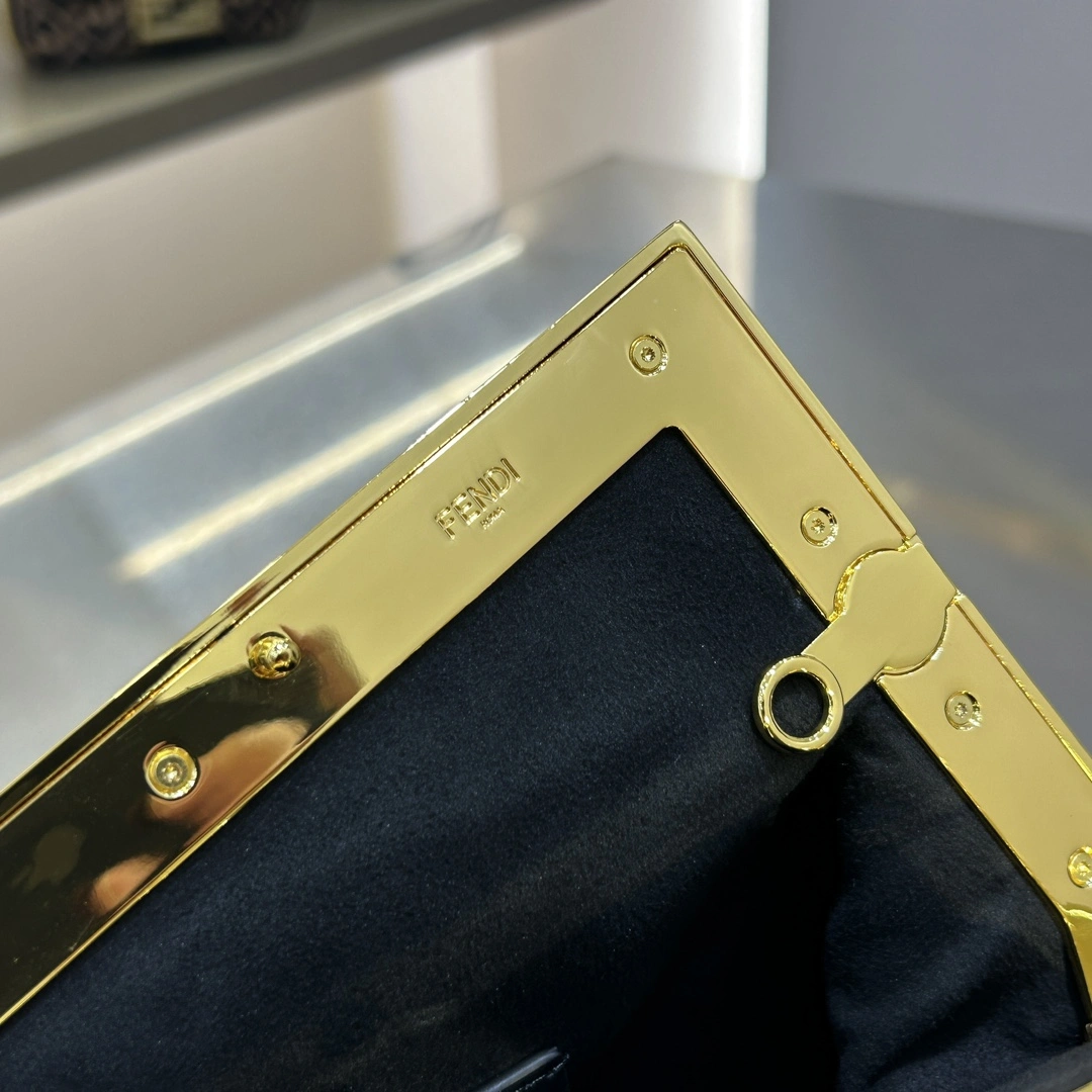 FastDry Fendi Satchel Bags 76805