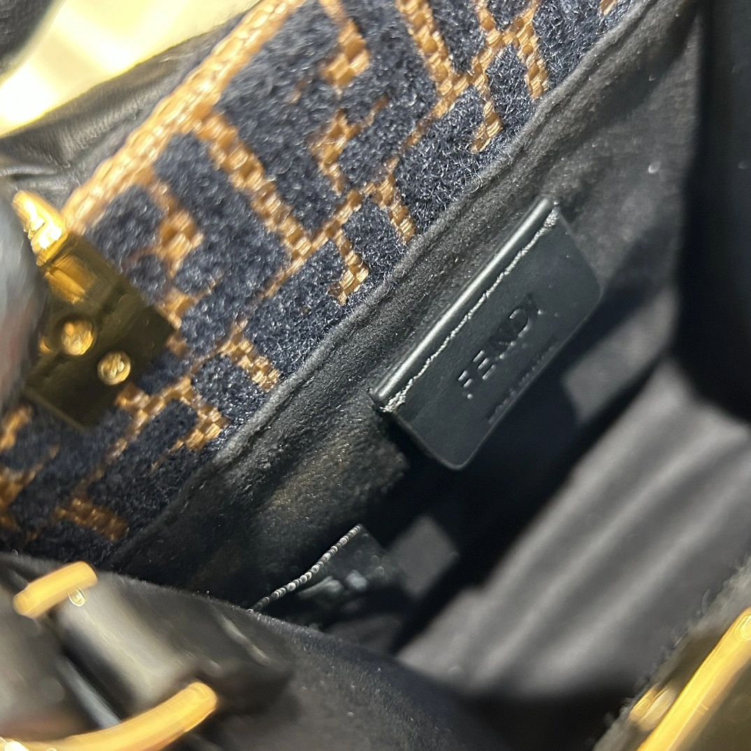 Fendi Satchel Bags SportInspired 76801