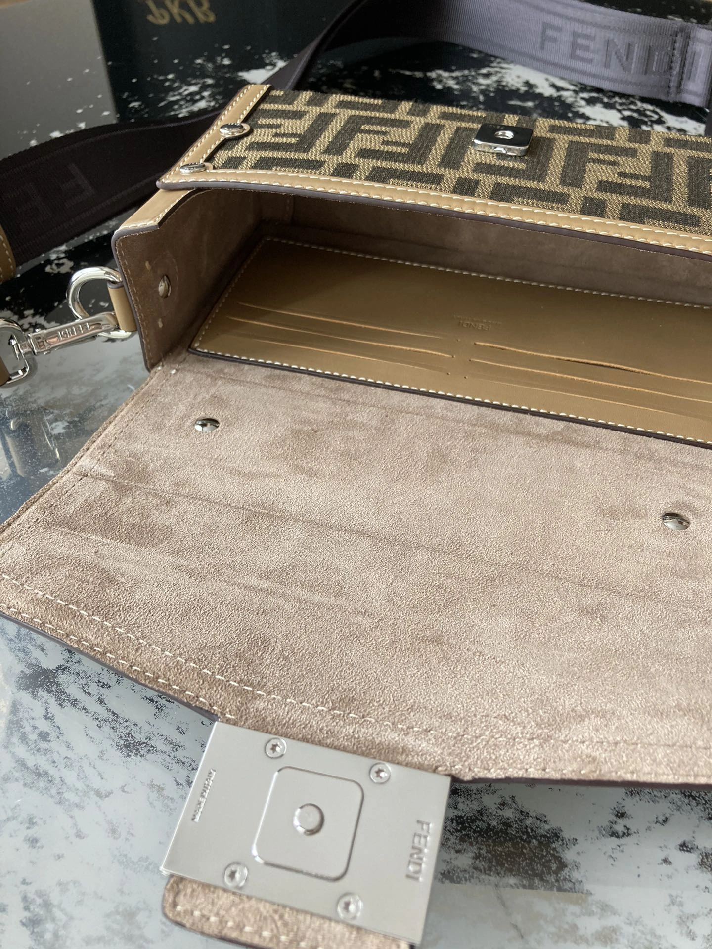 Durable Fendi Satchel Bags 76797