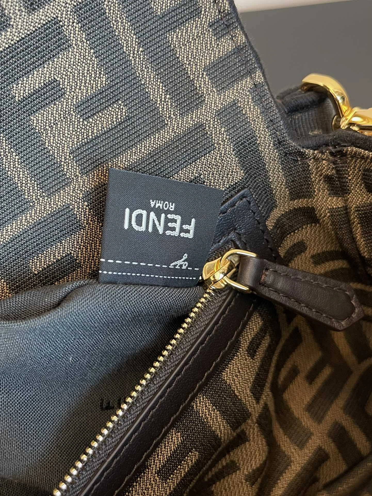 Fashionable Fendi Satchel Bags 76798