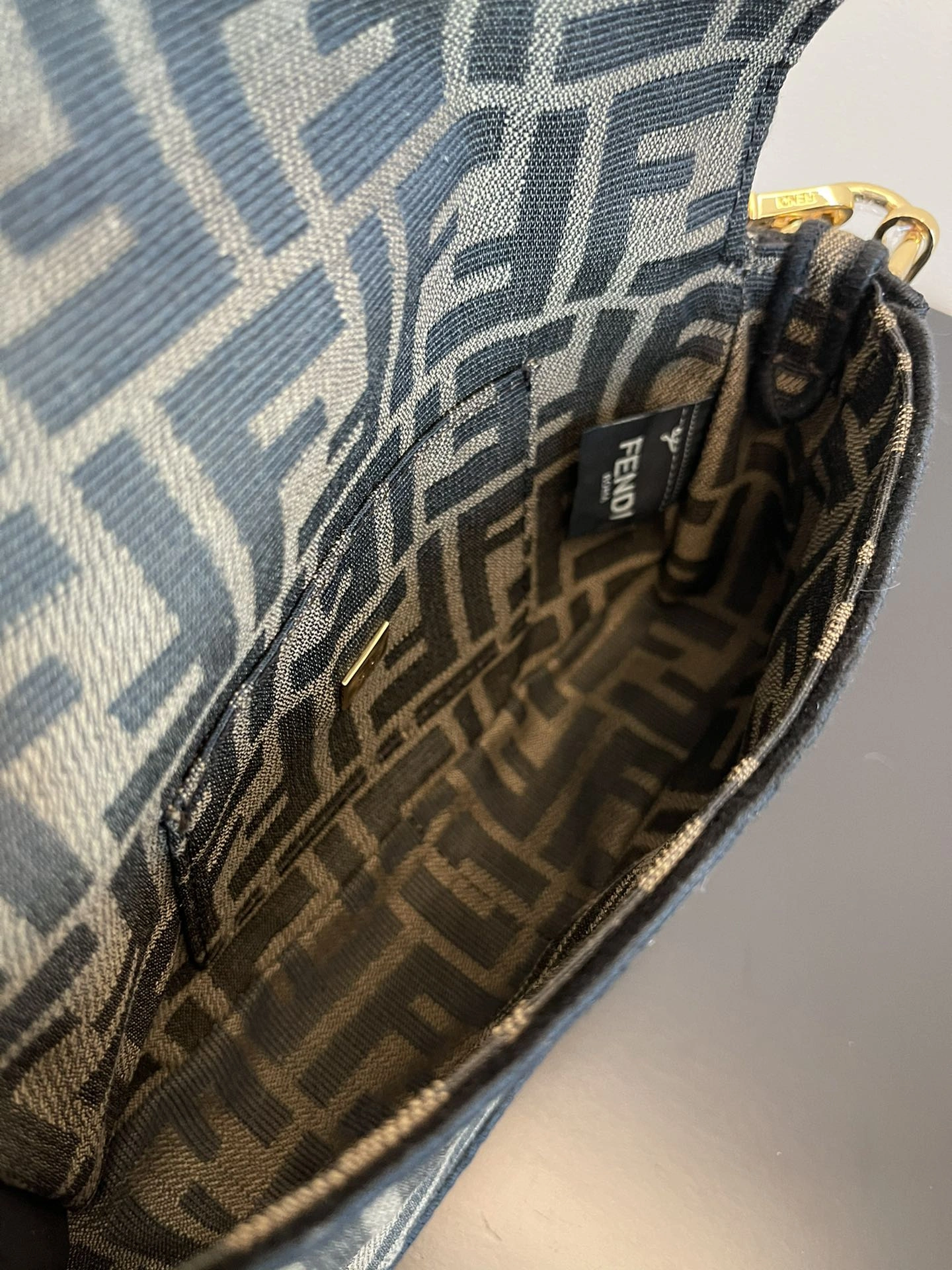 Fendi Satchel Bags Stretchable 76783
