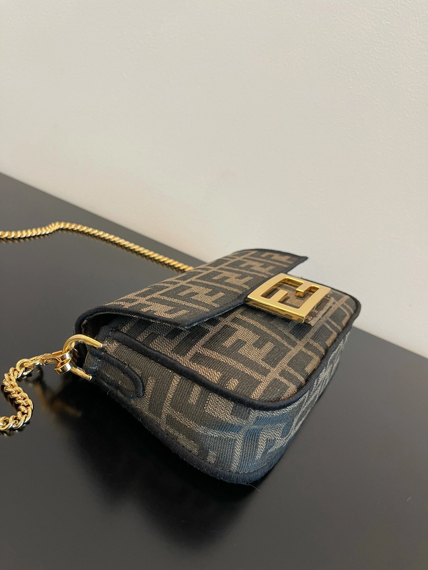 Fendi Satchel Bags Stretchable 76783