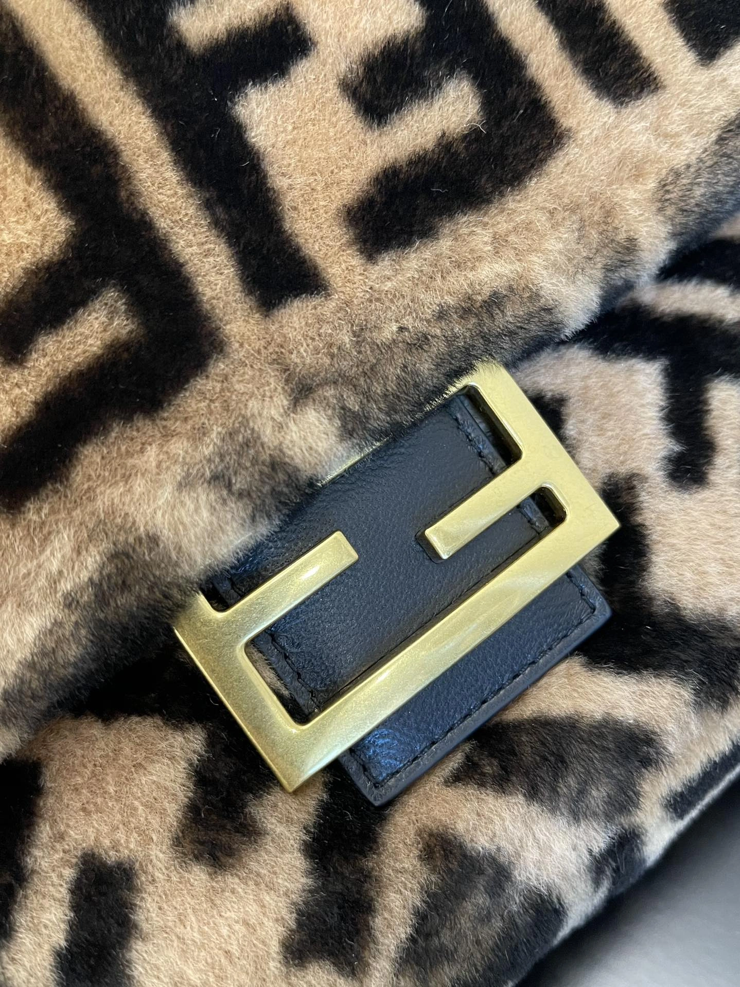 Fendi Satchel Bags StreetReady 76802