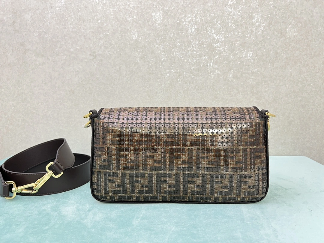Comfortable Fendi Satchel Bags 76781