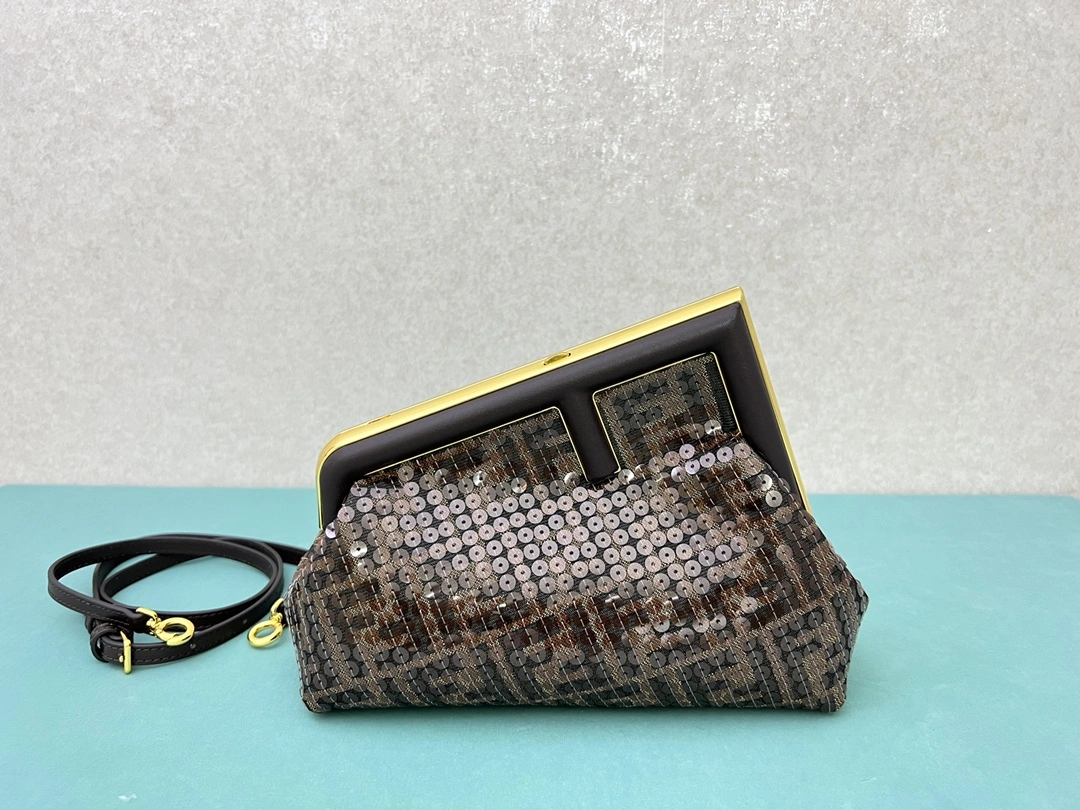 Fendi Satchel Bags WaterResistant 76774