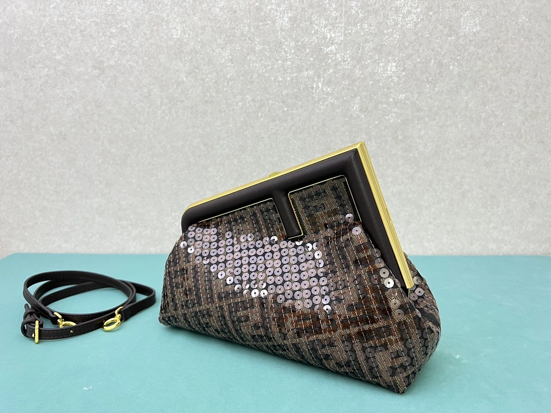 Fendi Satchel Bags WaterResistant 76774