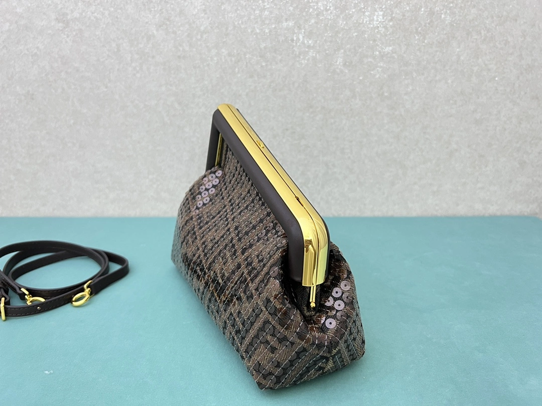 Fendi Satchel Bags WaterResistant 76774