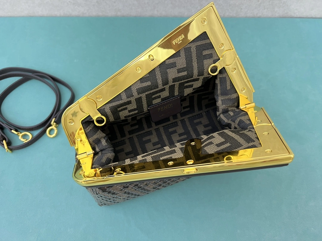 Fendi Satchel Bags WaterResistant 76774