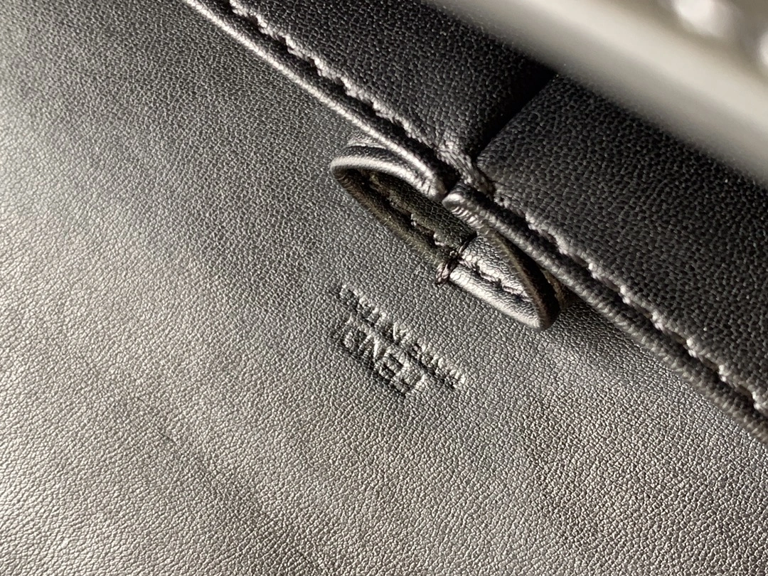 Classic Fendi Satchel Bags 76773