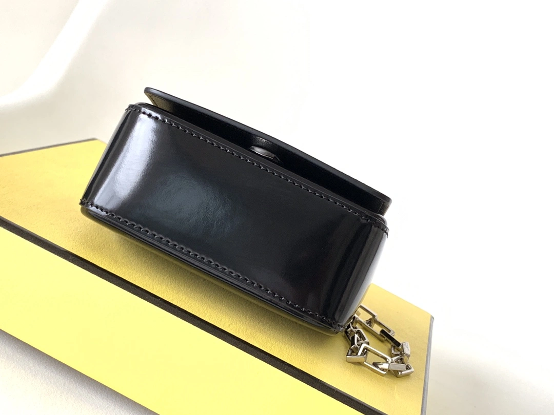 Fendi Satchel Bags WellDesigned 76766
