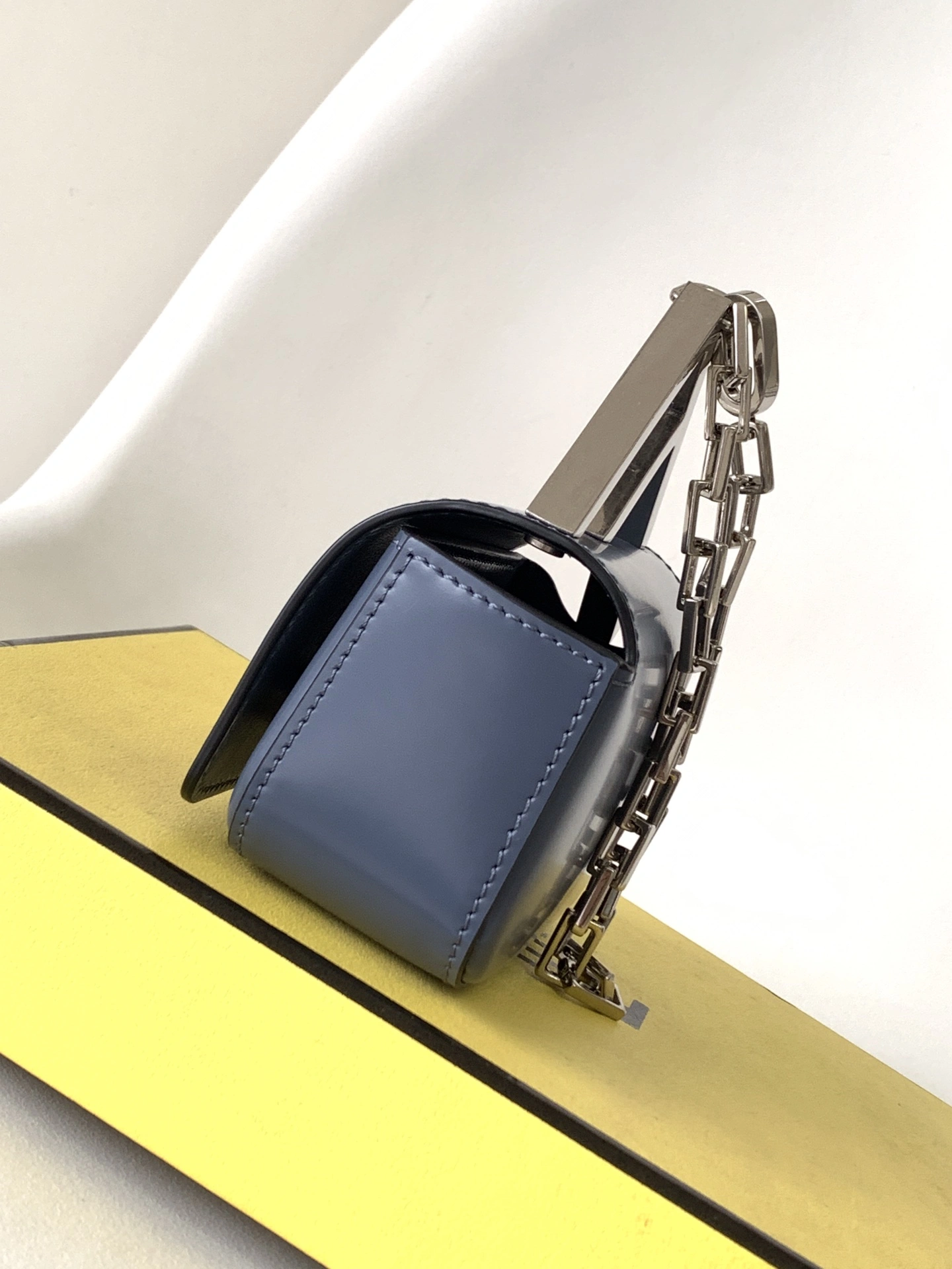 Fendi Satchel Bags Timeless 76764