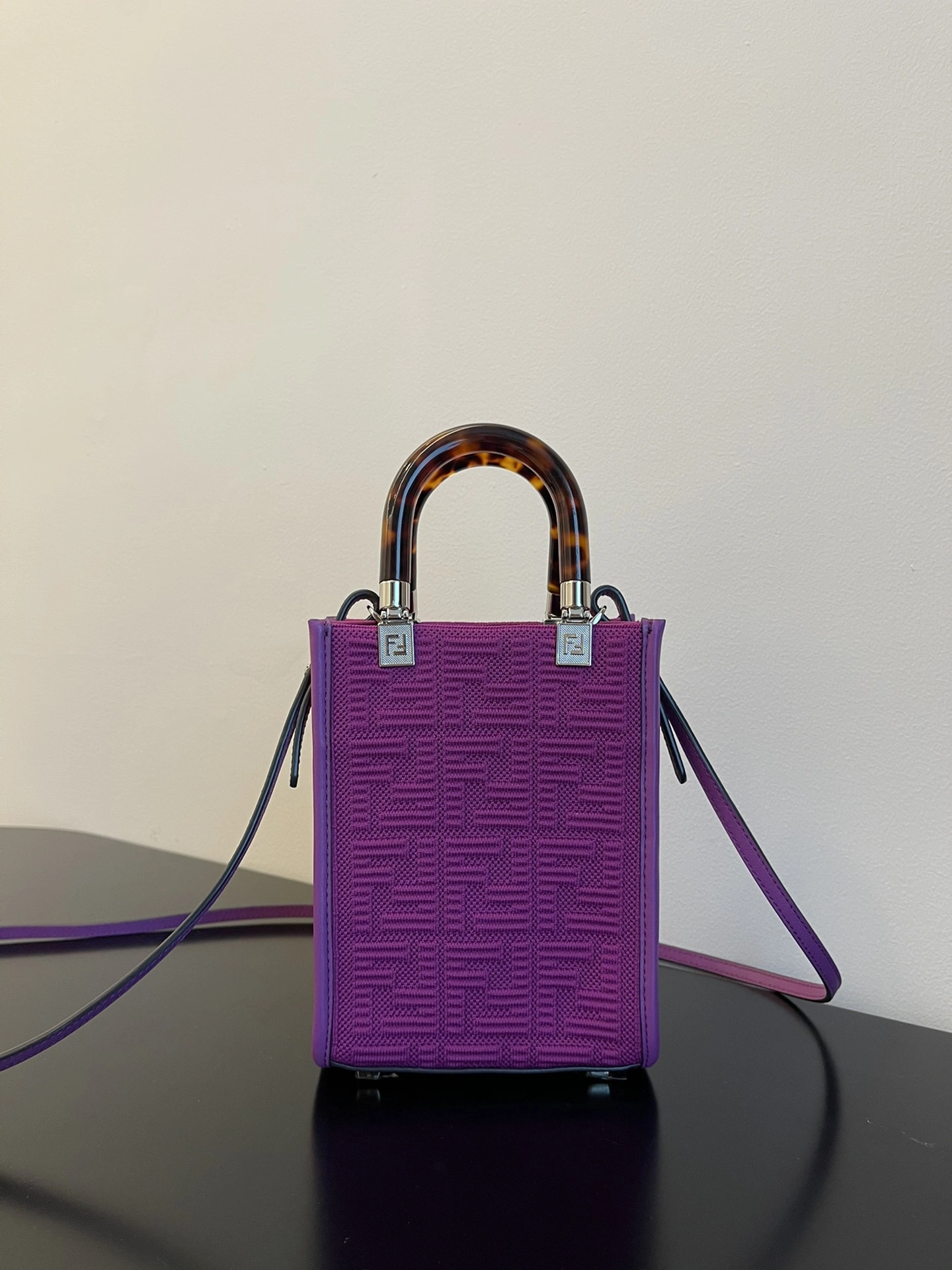 Fendi Satchel Bags WellDesigned 76739