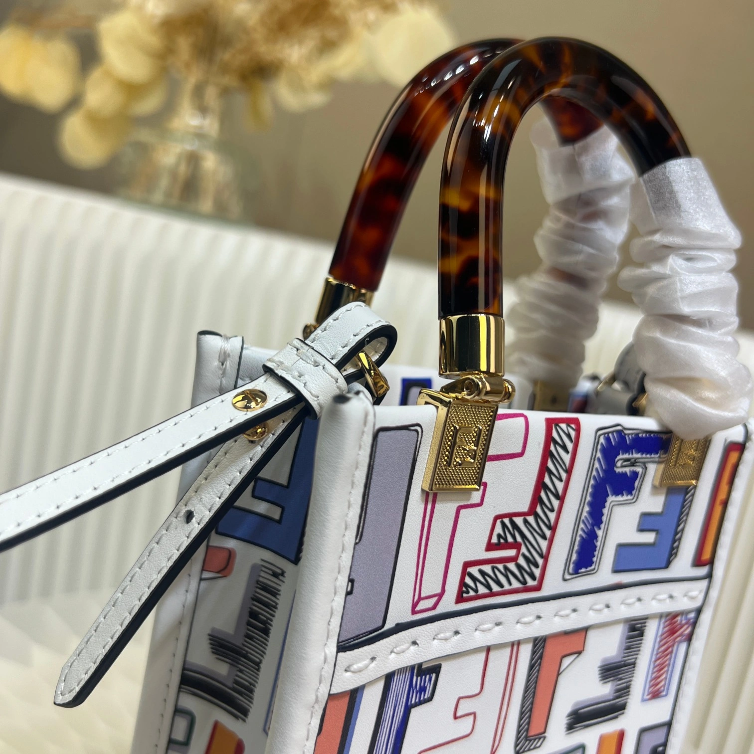 Fendi Satchel Bags Bold 76748