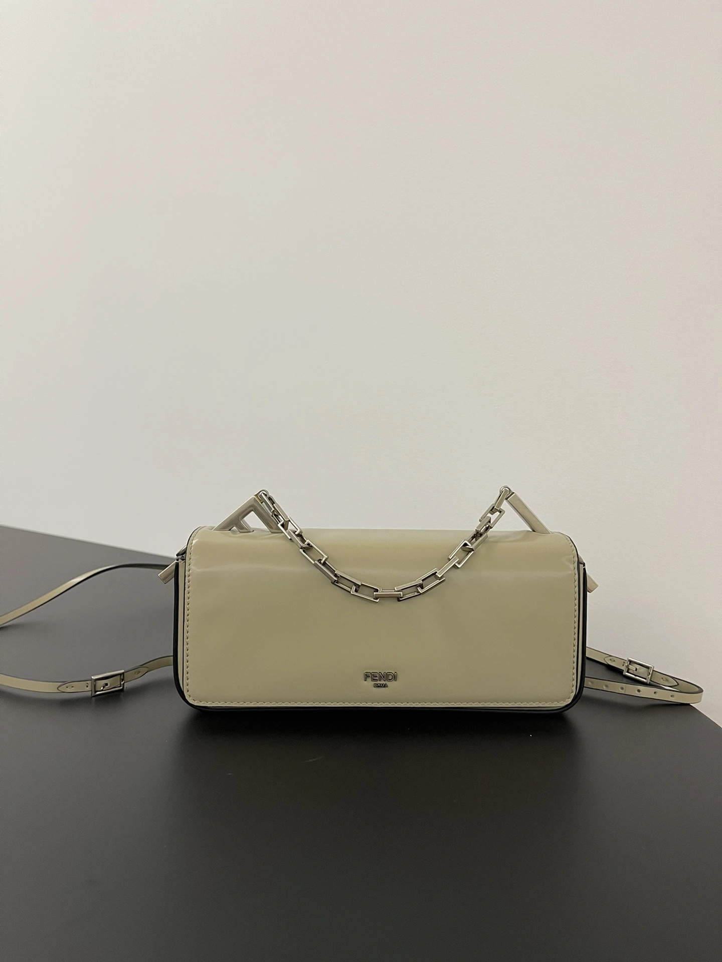 FashionForward Fendi Satchel Bags 76759