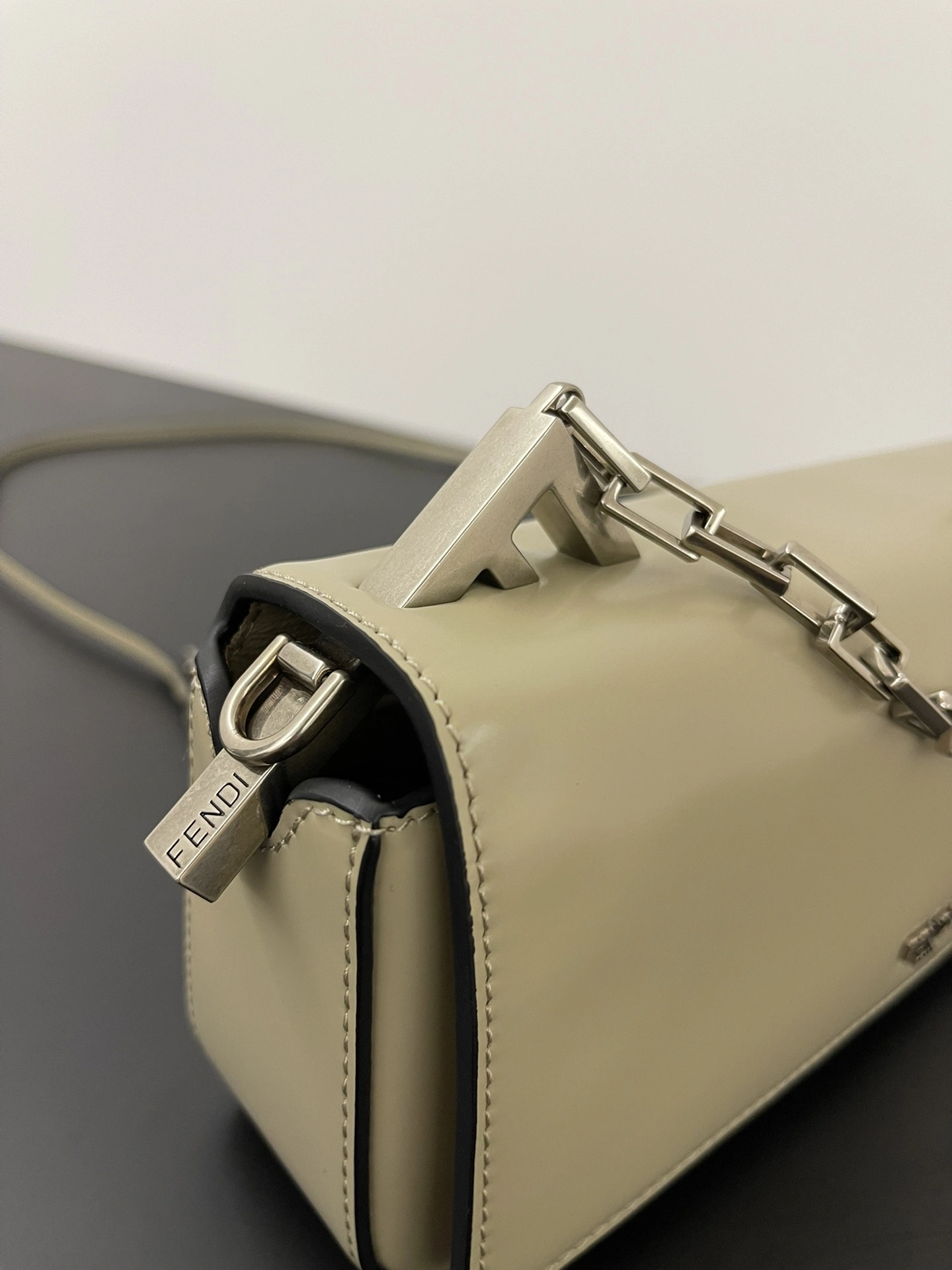 FashionForward Fendi Satchel Bags 76759