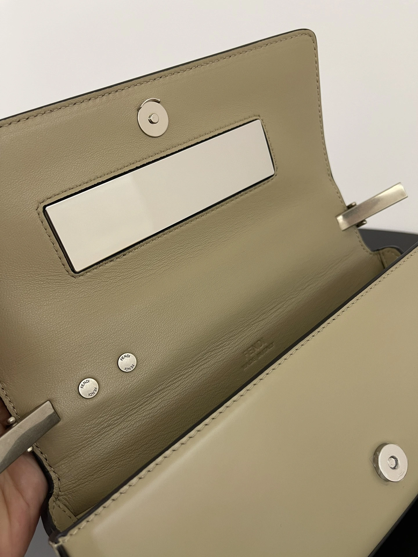 FashionForward Fendi Satchel Bags 76759