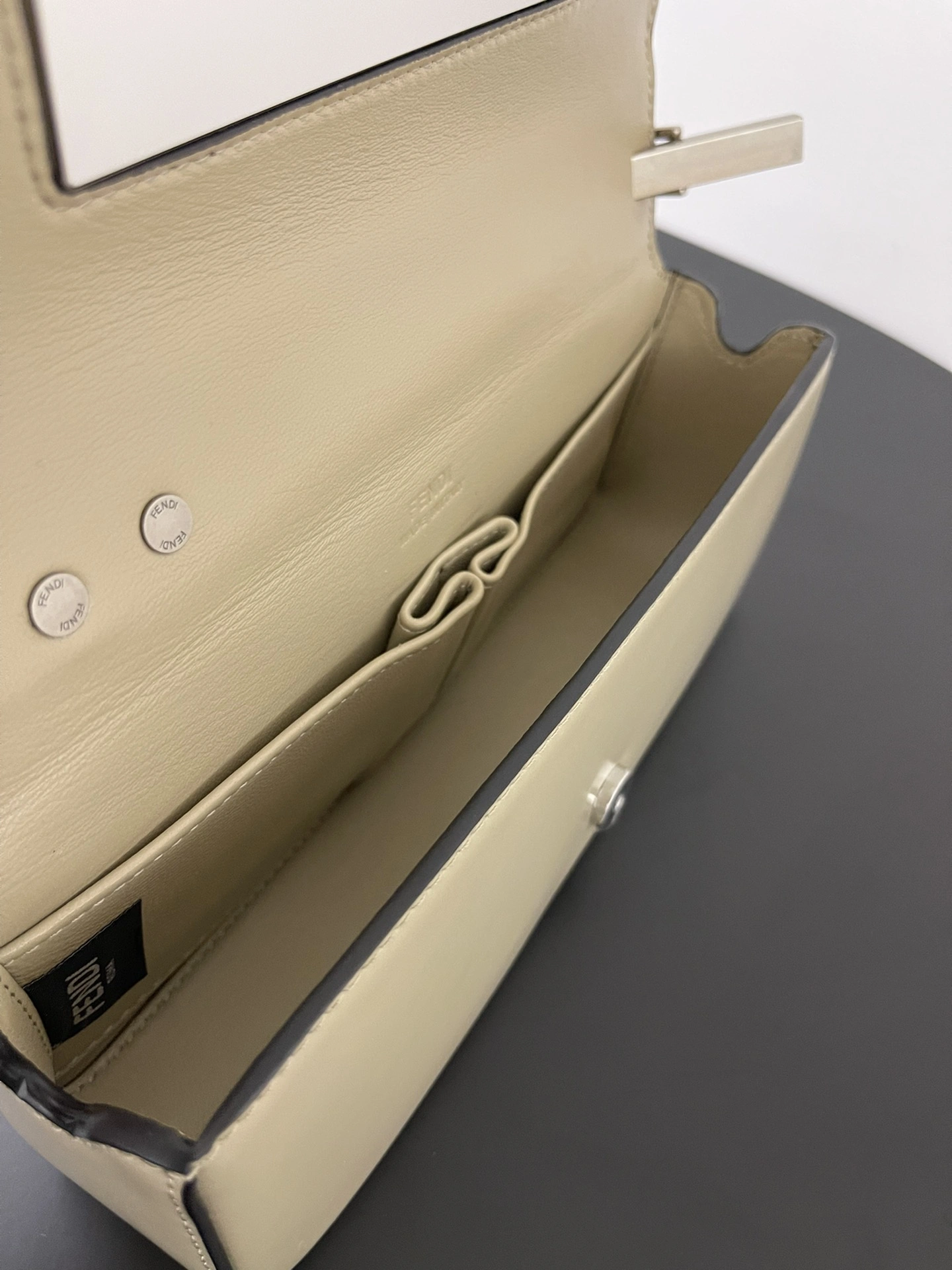 FashionForward Fendi Satchel Bags 76759