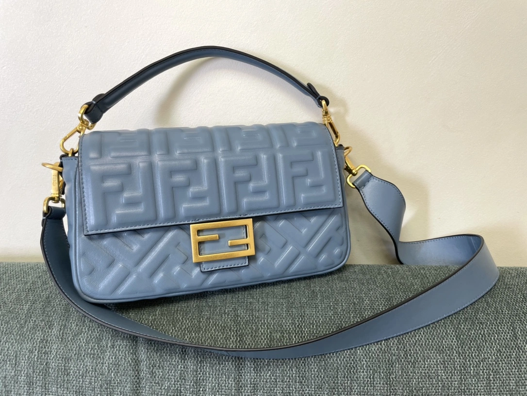 Fendi Satchel Bags Durable 76756