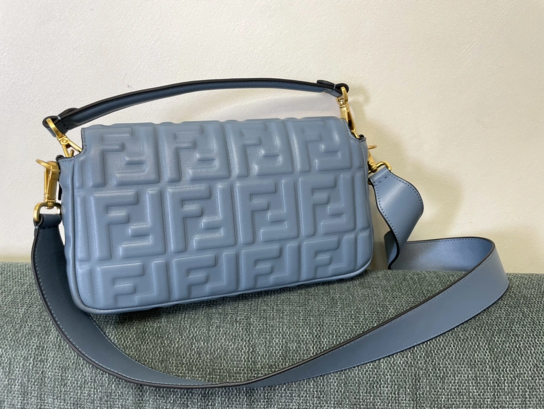 Fendi Satchel Bags Durable 76756