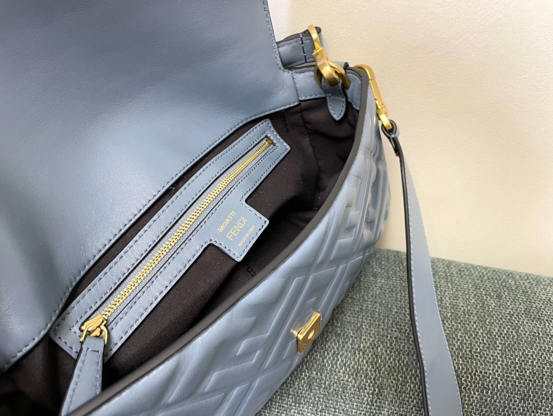 Fendi Satchel Bags Durable 76756