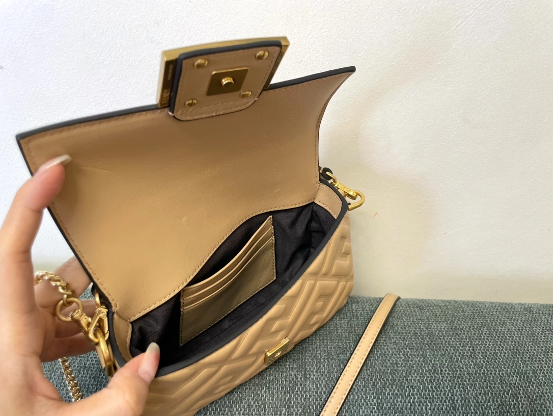 Youthful Fendi Satchel Bags 76751