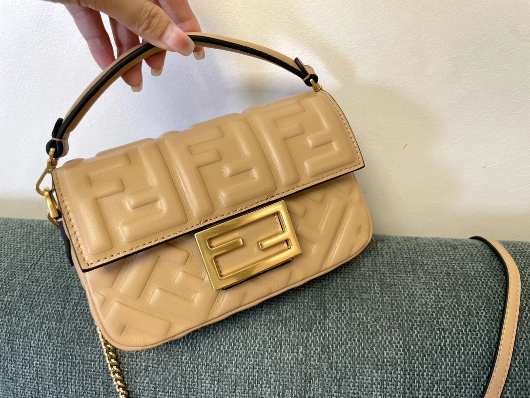 Youthful Fendi Satchel Bags 76751